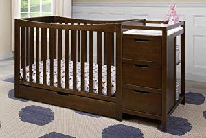 Best cribs with storage drawers - a combo crib with undercrib drawer