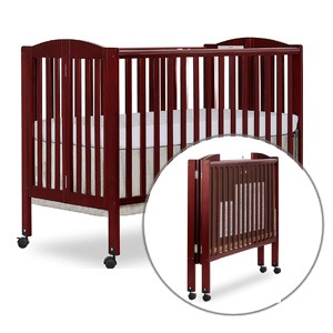 Best Rated Portable Cribs: Dream On Me full-size Folding Crib