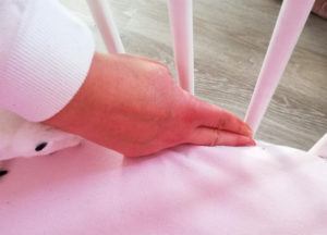 Baby Crib Mattress home fitting test - two fingers test