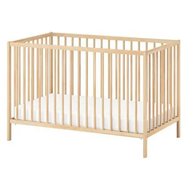 Different Crib Types: Traditional Non-Convertible Crib